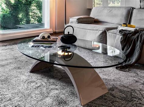 Tudor coffee table in glass by Tonin Casa 